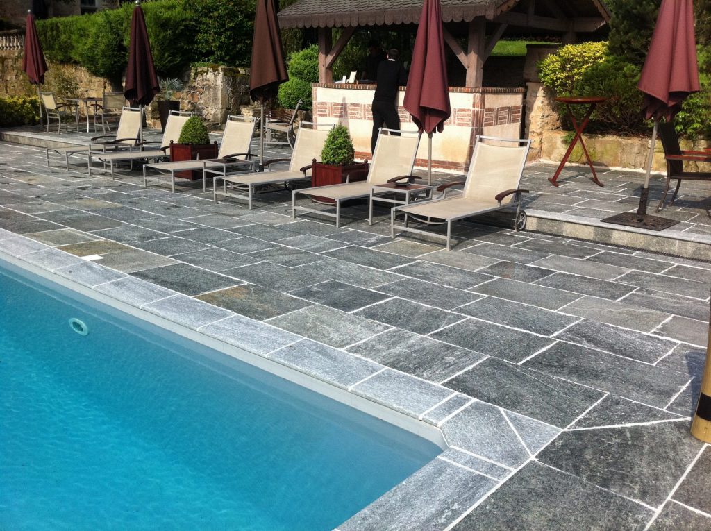 pierre-de-luzerne-dallage